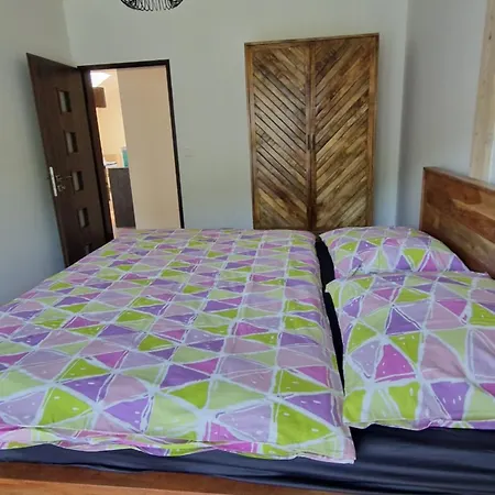 U Gunara Vyhne - Akacia Appartement Otilia