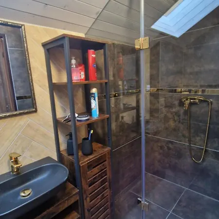 U Gunara Vyhne - Akacia * Otilia